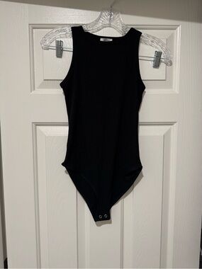Forever 21 Girls Black Ribbed Crewneck Bodysuit